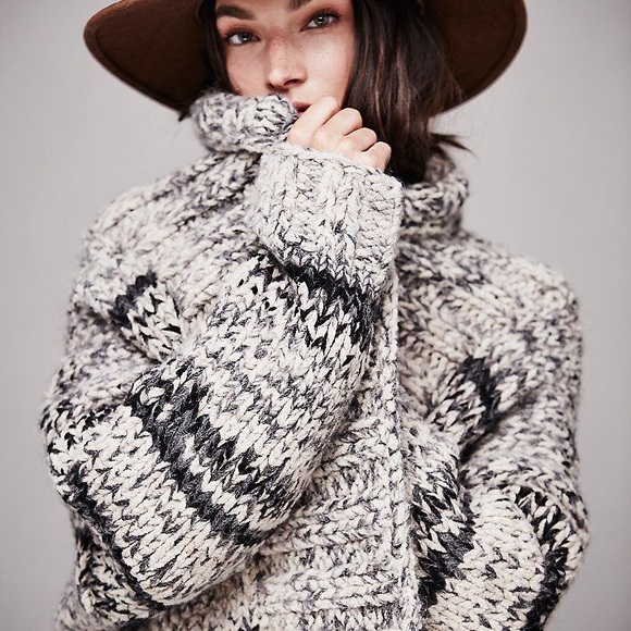 ISO FREE PEOPLE Hold Me Tight alpaca cardigan - Picture 6 of 7